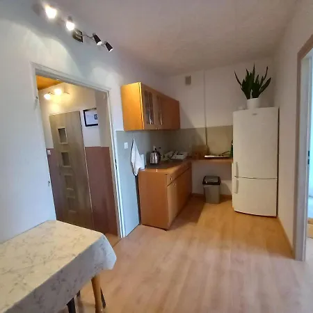 Quarto em Acomodações Particulares Goscinne U Marysi *